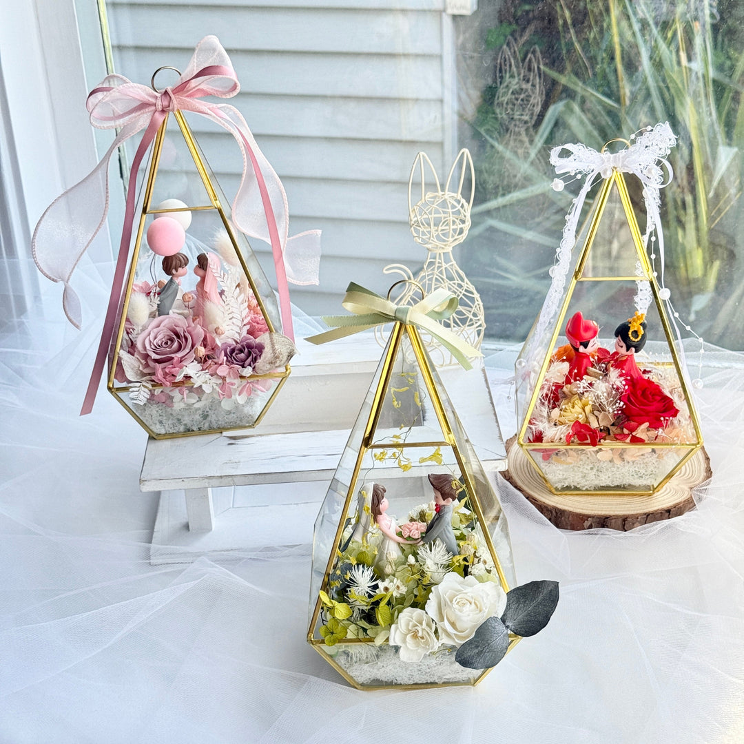 Forever Together – Preserved Flower Wedding Dome