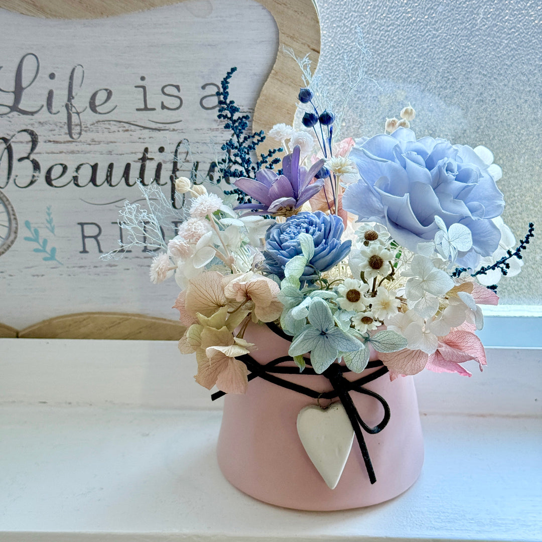 Heart & Bloom Preserved Flower Vase – Pastel Color Series