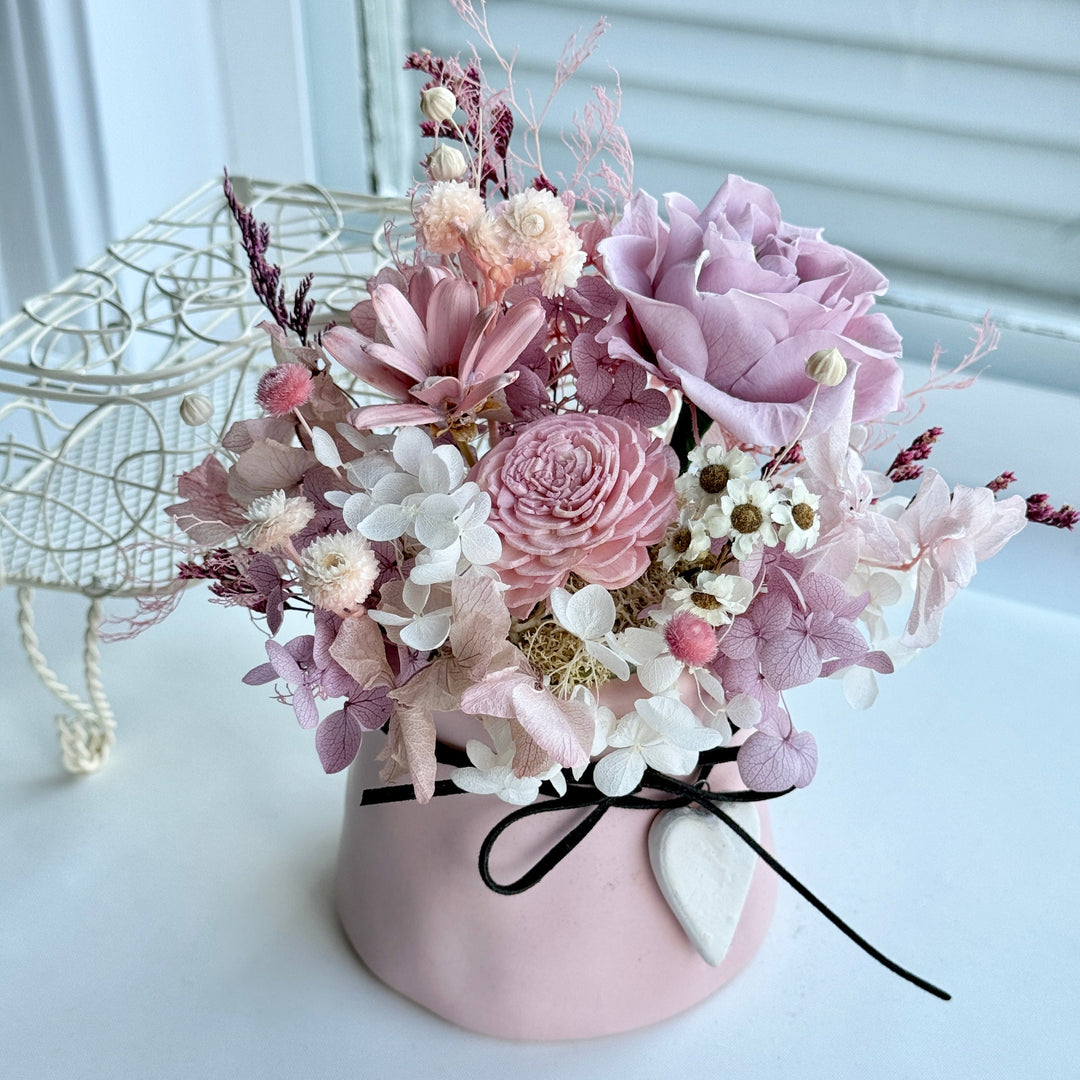 Heart & Bloom Preserved Flower Vase – Pastel Color Series