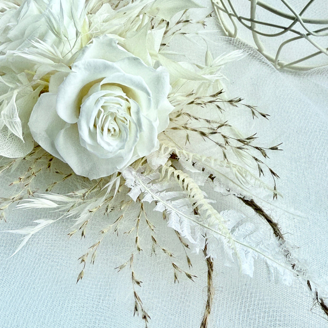 Boho Ivory – Preserved Flower Wrist Corsage