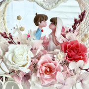 Kissing Carriage – Preserved Flower Wedding Keepsake
