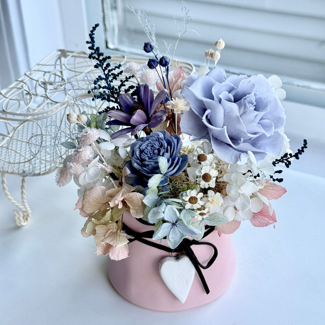 Heart & Bloom Preserved Flower Vase – Pastel Color Series