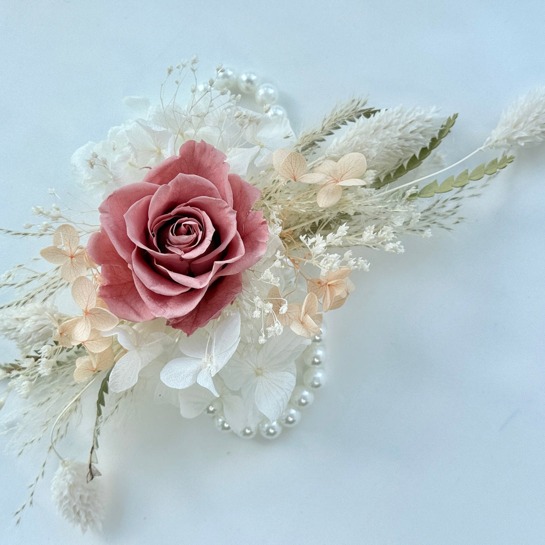 Eternal Blush Elegance – Preserved Flower Wrist Corsage
