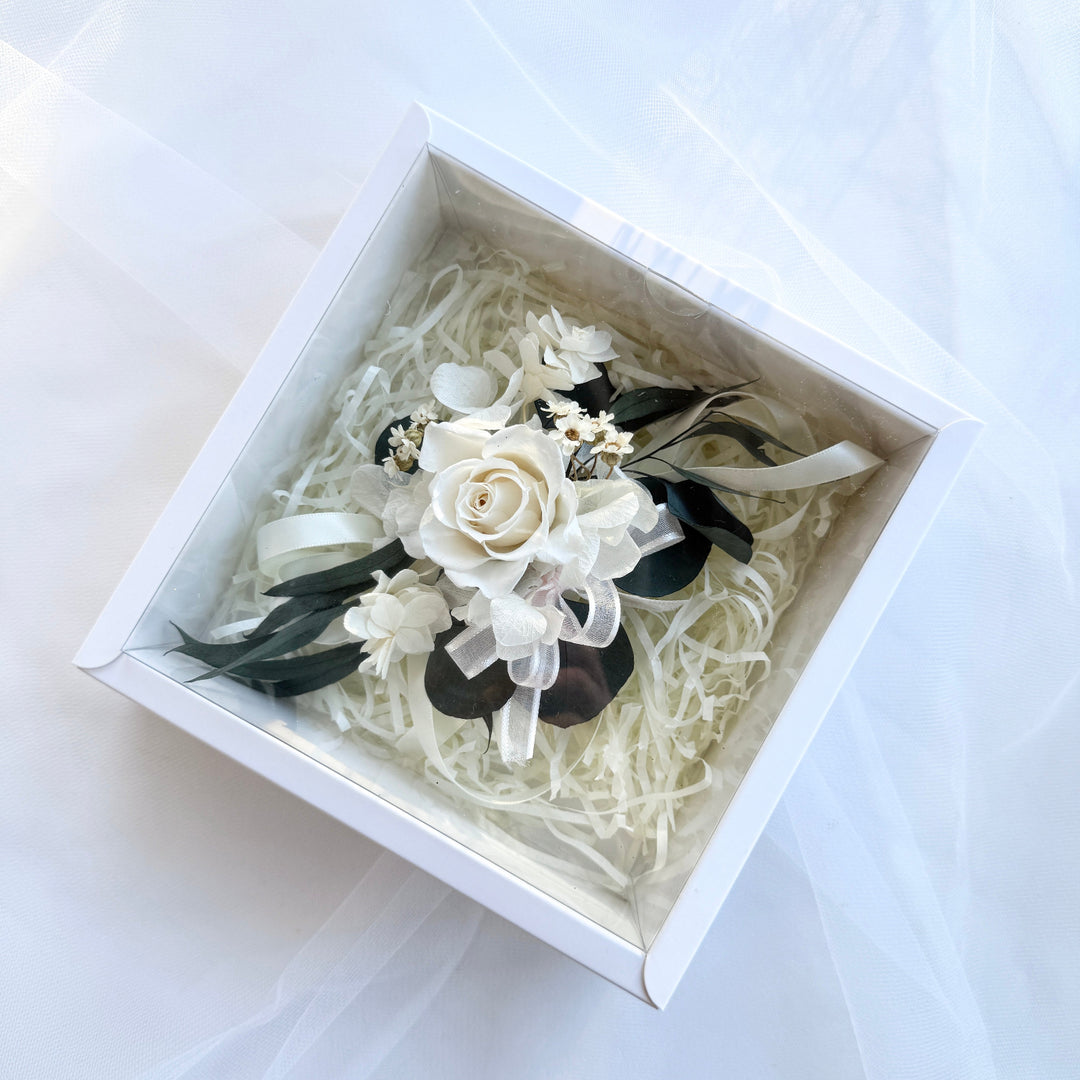 Ethereal Ivory - Preserved Flower Wrist Corsage