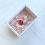 Load image into Gallery viewer, Dusty Pink Rose – Boho Preserved Floral Bridal Hair Comb